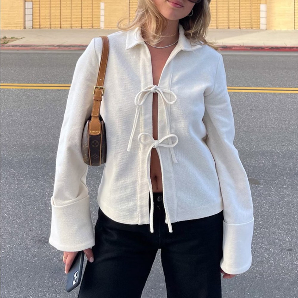 Djerf Avenue Occassion Top Size Small in Cream